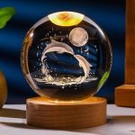 چراغ خواب گوی کریستال طرح طرح دلفین